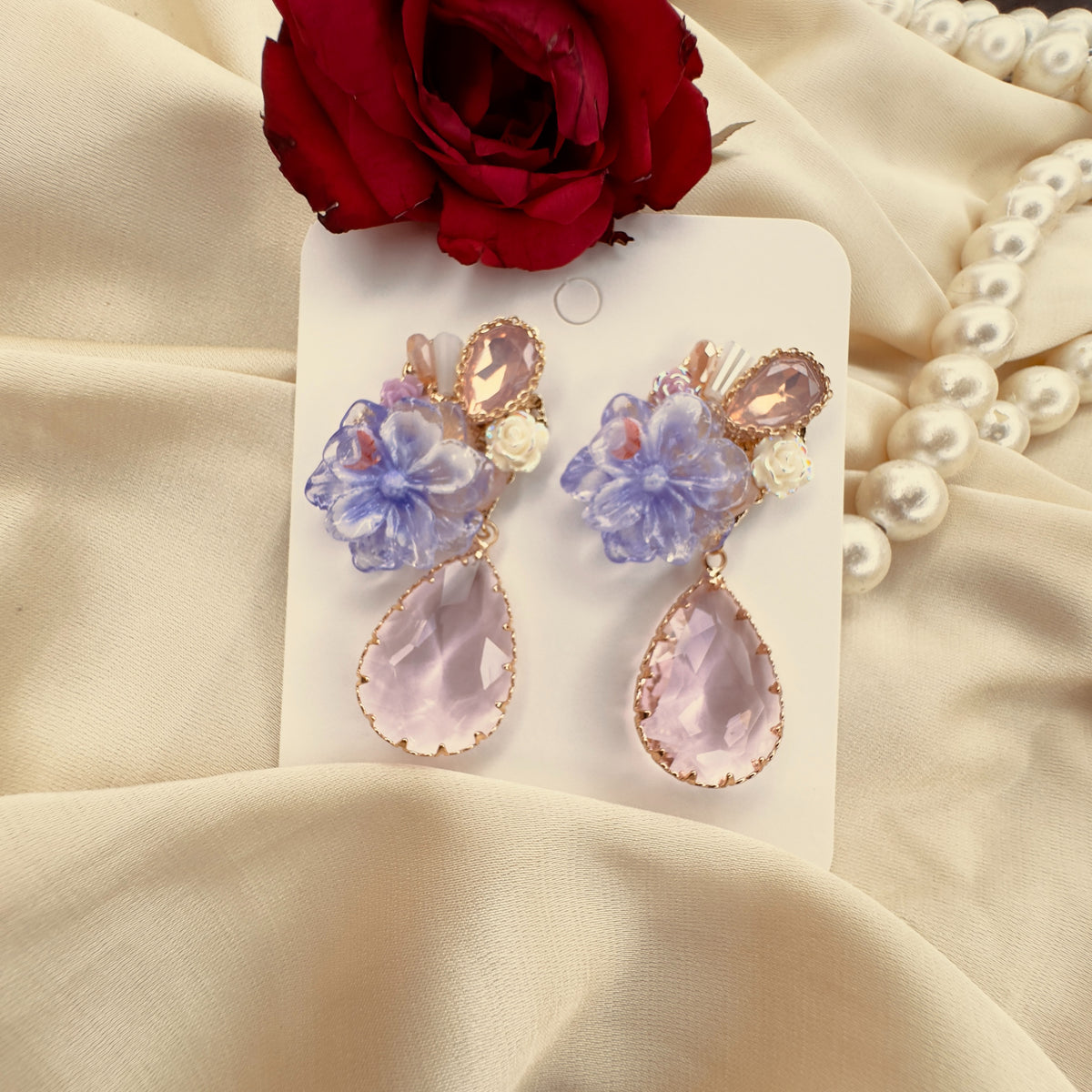 Blush Lavender Bloom Earrings detail